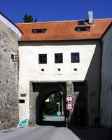 Novohradská brána